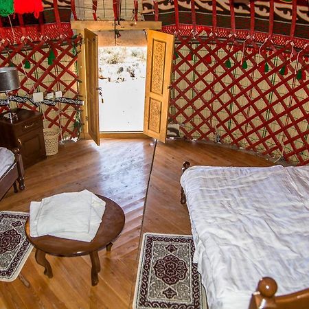 Hotel Ethno Complex Oimo Tash Kaji-Say Exterior foto
